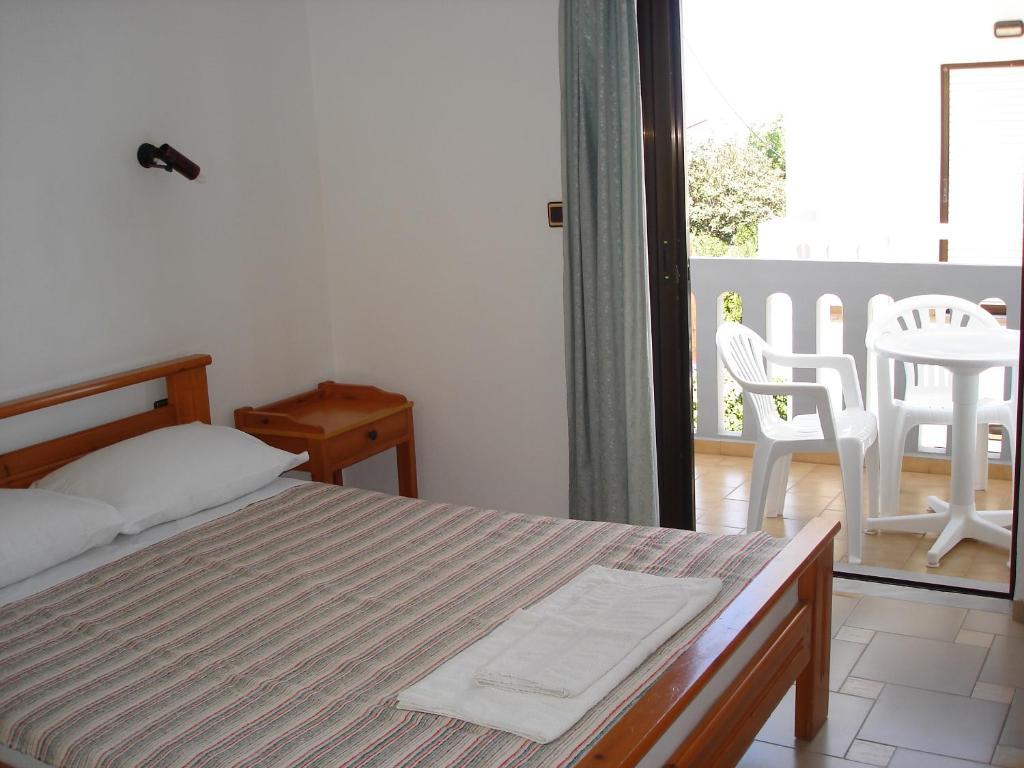 Popi Hotel Apartments Agia Marina  ห้อง รูปภาพ