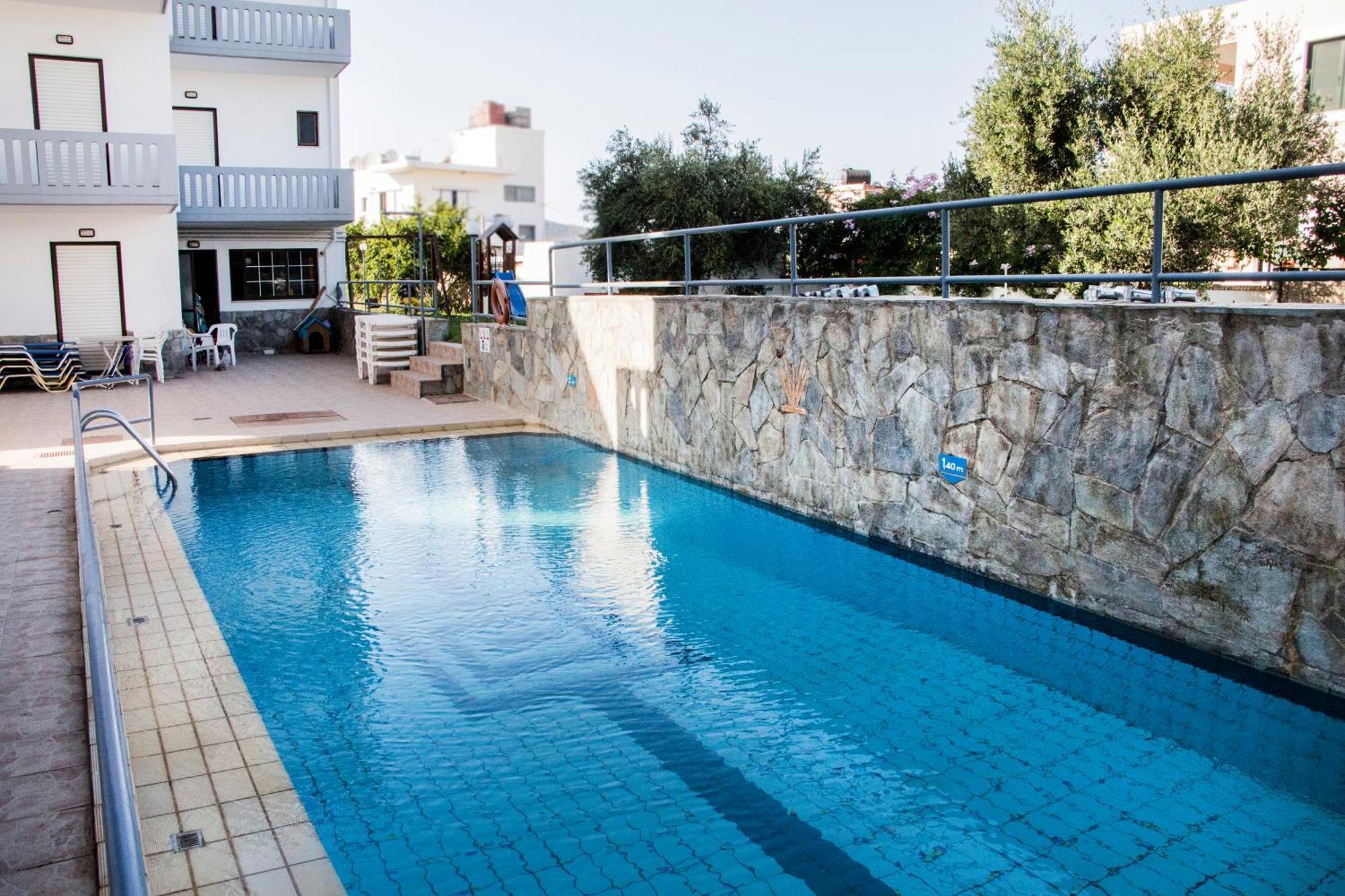 Popi Hotel Apartments Agia Marina  ภายนอก รูปภาพ