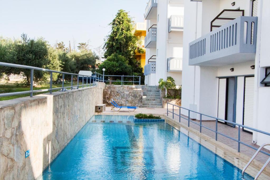 Popi Hotel Apartments Agia Marina  ภายนอก รูปภาพ