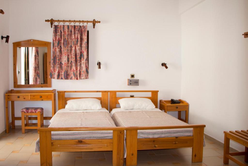 Popi Hotel Apartments Agia Marina  ภายนอก รูปภาพ