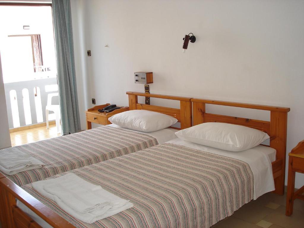 Popi Hotel Apartments Agia Marina  ห้อง รูปภาพ